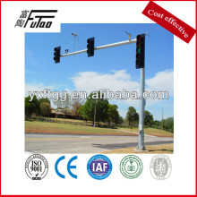 working of traffic light pole